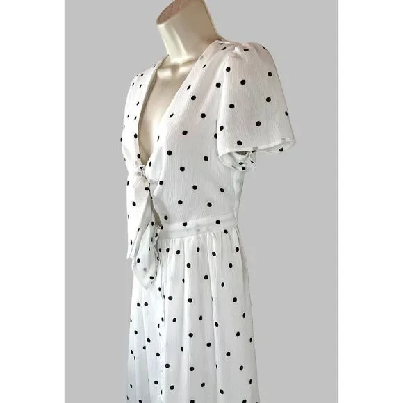 EVERLY Polka Dot Dress in White and Black Size Small - Picture 4 of 13